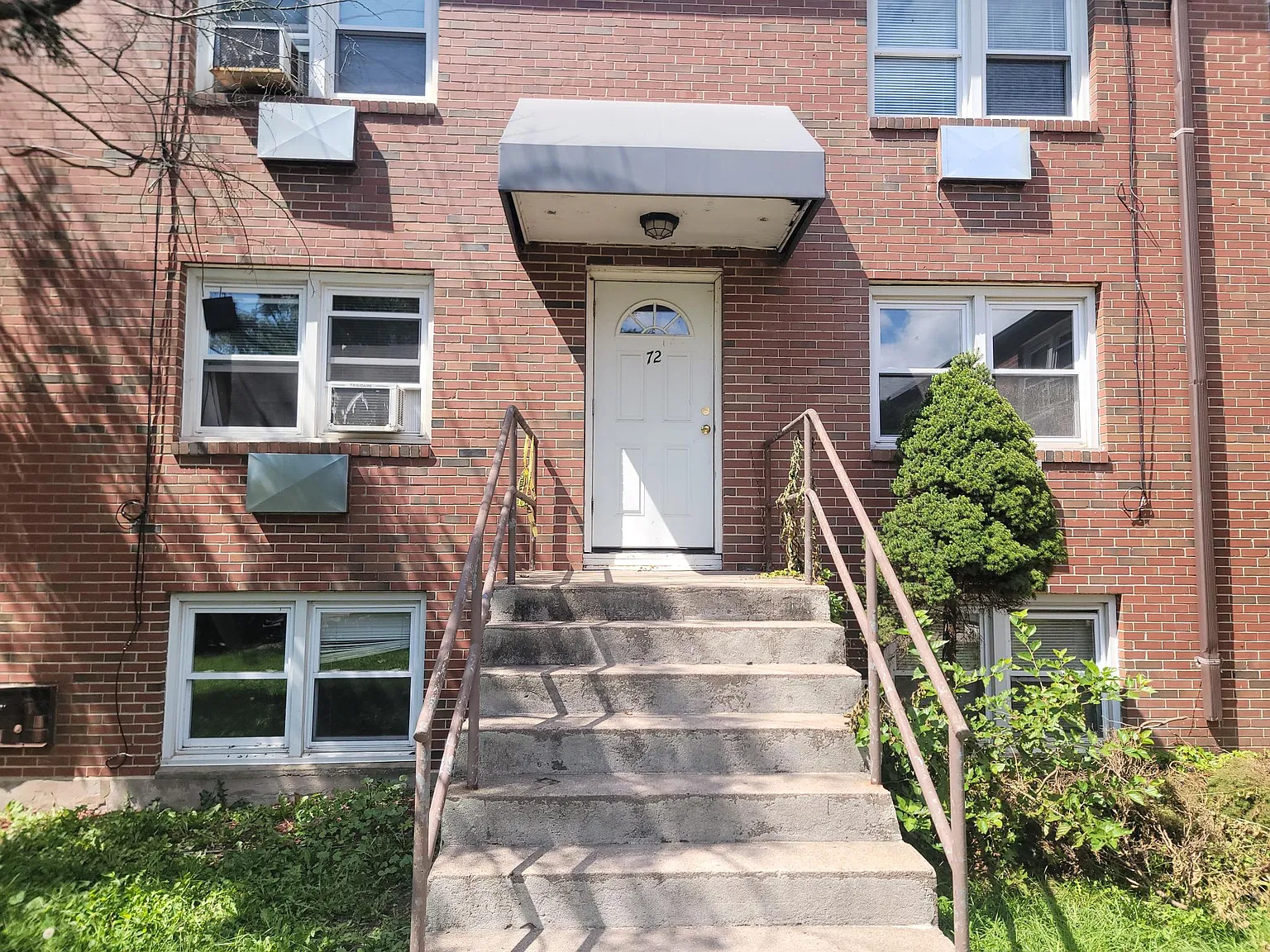 72 Orchard St — Photo 1