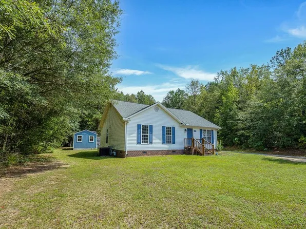 1235 Cedar Spgs S, Abbeville, SC 29620