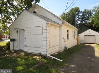 2428 2nd Ave, Upper Chichester, PA 19061