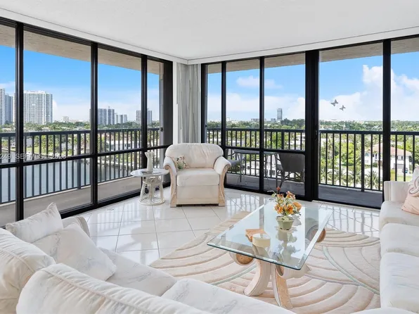 2017 S Ocean Dr APT 910, Hallandale, FL 33009