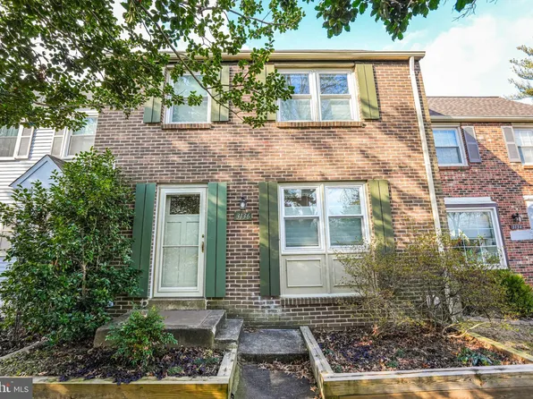 3136 Ellenwood Dr, Fairfax, VA 22031