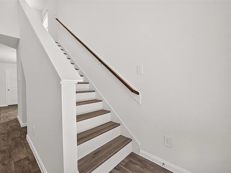 16364 Jasmine Marie Pl — Photo 12