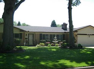 5043 Pickfair Dr, Toledo, OH 43615