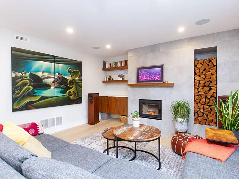 40211 Diamond Head Rd — Photo 1