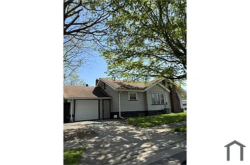 1005 Pardee Ave Photo 1