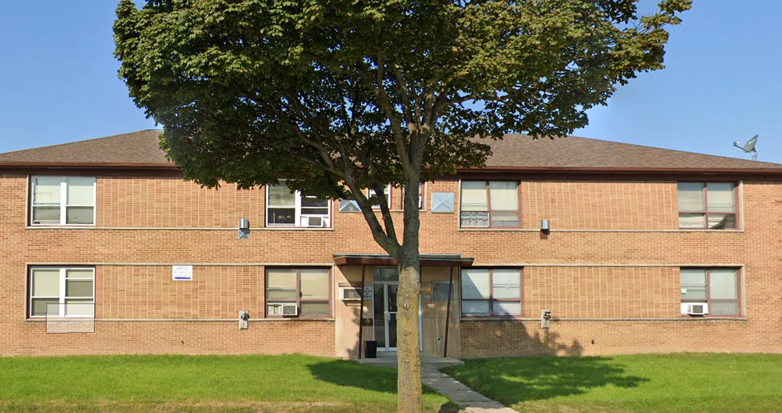 4025 N 60th Street — Photo 3