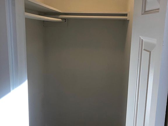 5th image of 39 Hermon St #1
