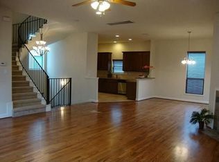 5821 Washington Ave, Houston, TX 77007