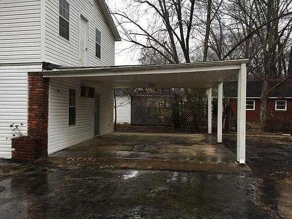 Carport