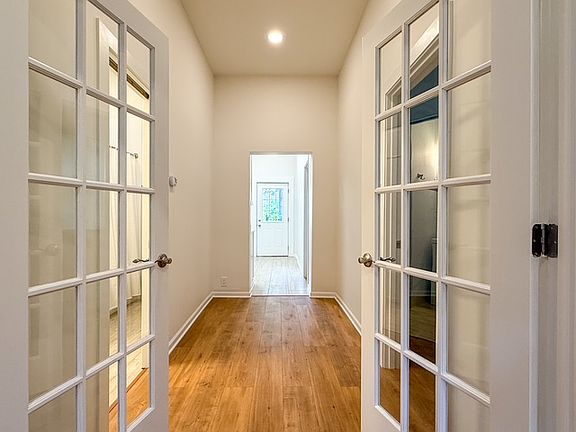 4th image of 4324 N Damen Ave #1