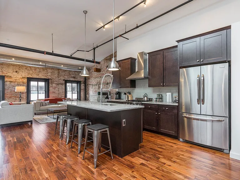 30 S 7th St #FURNISHED — Photo 6