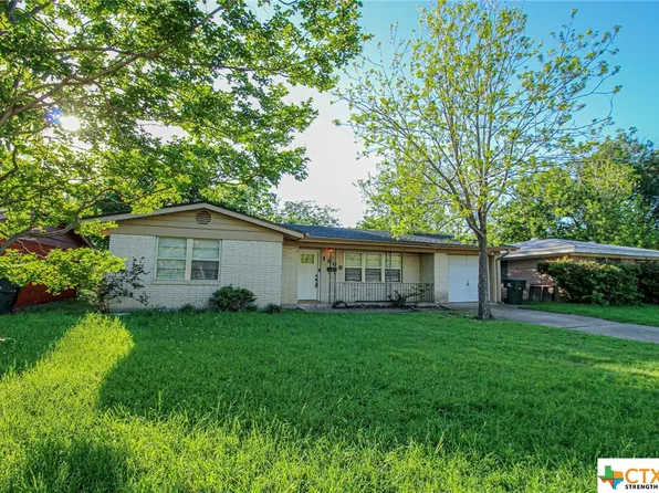 1906 S 17th St, Temple, TX 76504