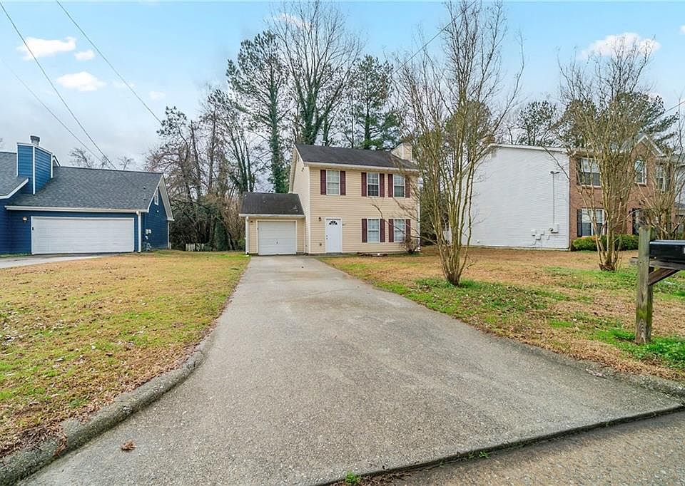 1st image of 821 Stonebridge Park Cir