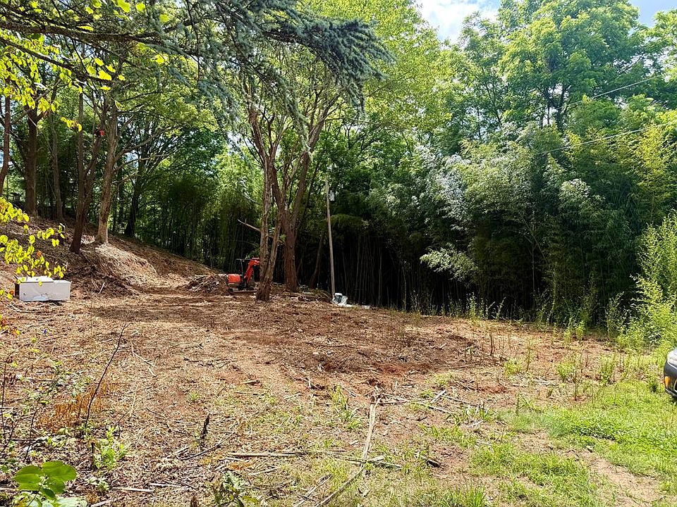 1st image of 2222 Clarks Chapel Rd