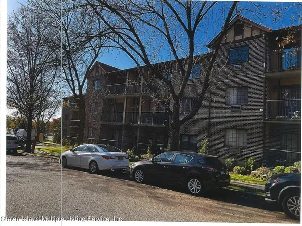 19 Donna Ct APT 11, Staten Island, NY 10314
