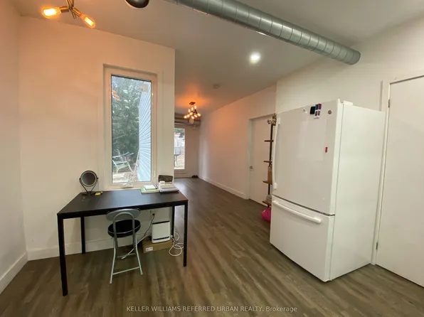 344 Bartlett Ave N Room 2, Toronto, ON M6H 3G7