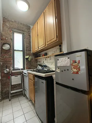 Rented by Oxford Property Group | media 22