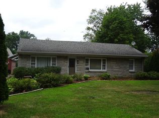 1203 E Washington St, Knox, IN 46534