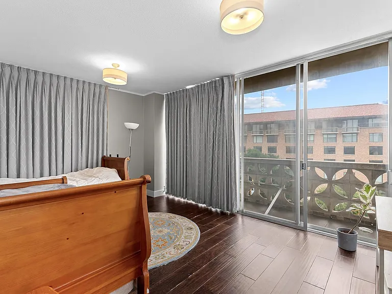1801 Lavaca St #4C — Photo 26