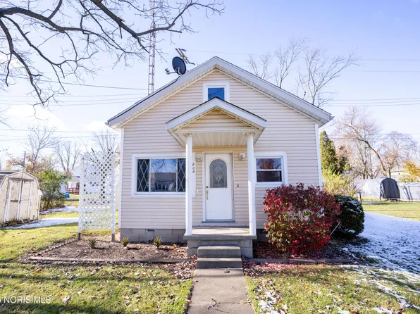 206 Cherry St, Holgate, OH 43527