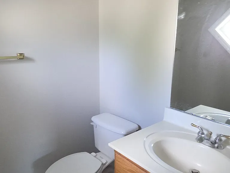 9213 Sulkirk Dr — Photo 17