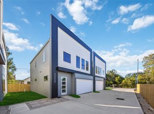 7125 England St, Houston, TX 77021