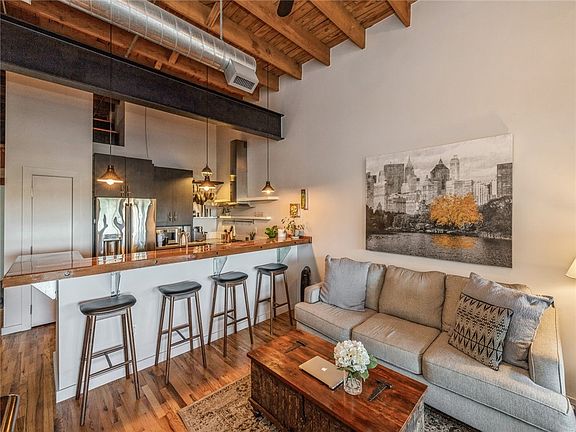 2nd image of 100 Market St Unit 608