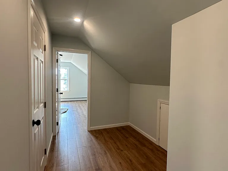 20 Parker Ave — Photo 13