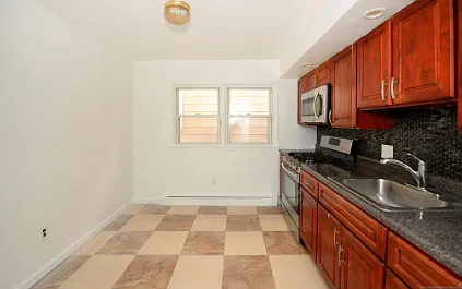 18 Colonial Dr #1 — Photo 6