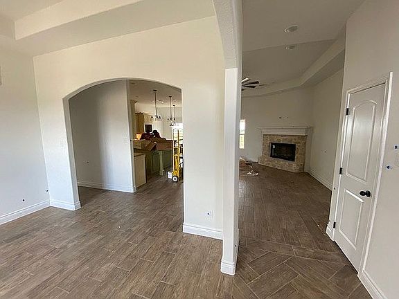 Entry toward fireplace