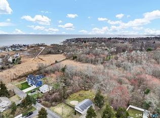 14 Denmore Lane, Old Saybrook, CT 06475