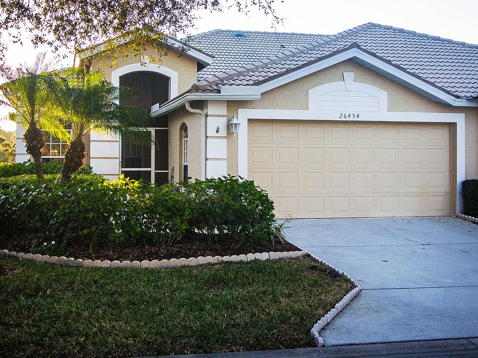 1st image of 26454 Clarkston Dr