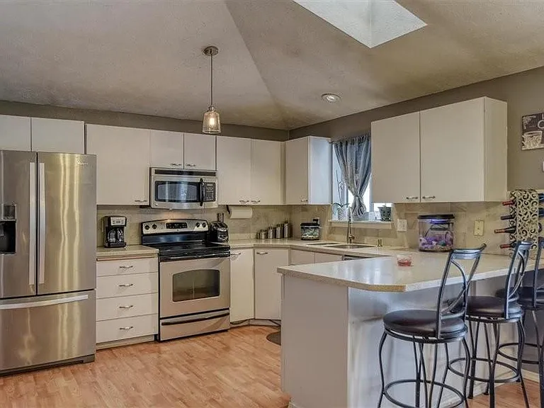 9216 N Londale Dr — Photo 5