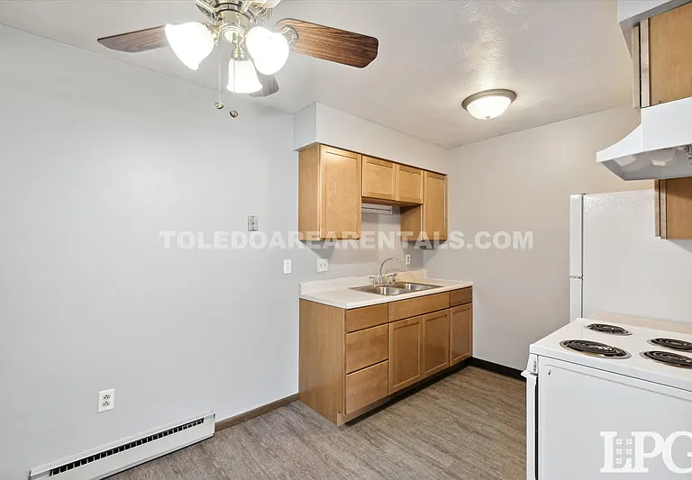 6018 Secor Rd #15 — Photo 10