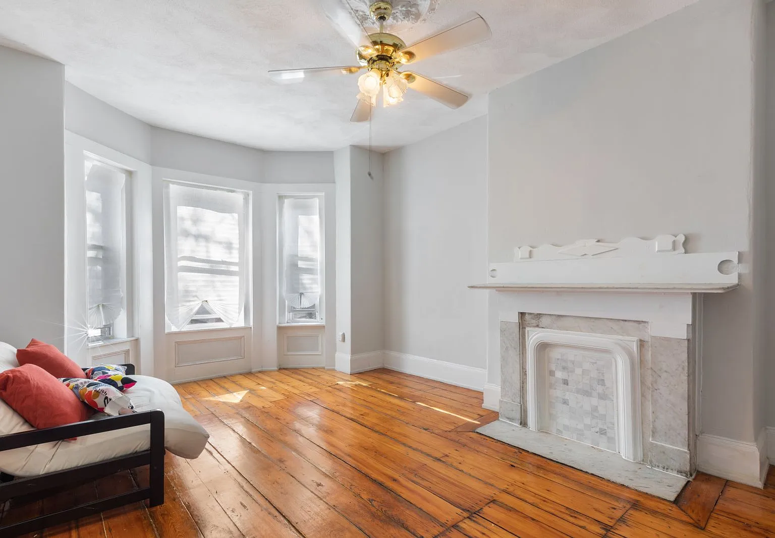 3 bed, 1488 sqft, $3,500 — Photo 4
