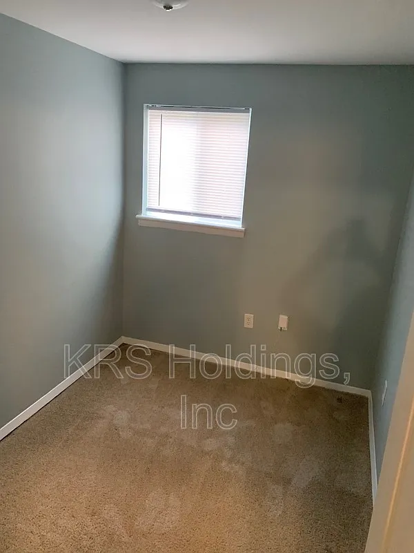 Praxis Apartments — Photo 4