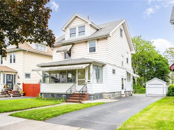 40 McNaughton St, Rochester, NY 14606