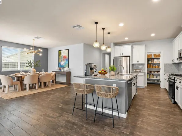 917 Talaria Ct, Oakley, CA 94561