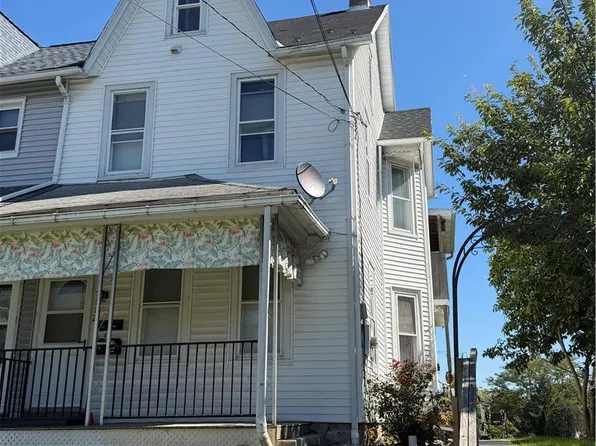 112 N Whitfield St Floor 2, Nazareth, PA 18064