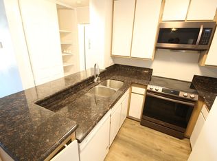 1885 Diamond St #230, San Diego, CA 92109