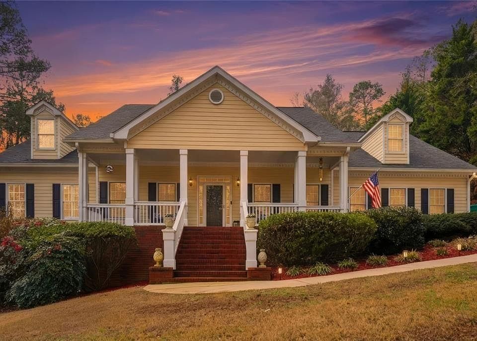 1st image of 2625 Abbey Ridge Rd SW