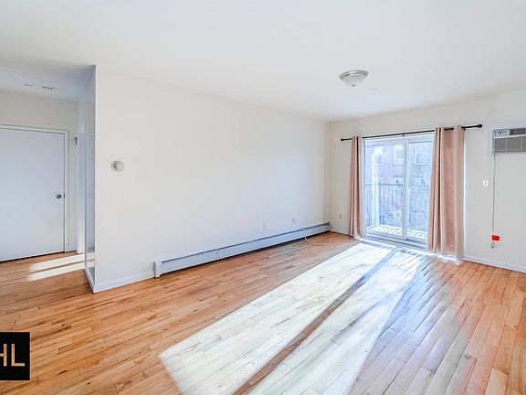 2nd image of 257 15th St APT 401