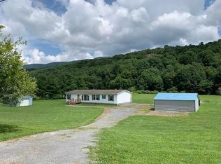 1136 Beartown Rd, Tazewell, VA 24651