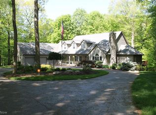 2570 Oak Hill Rd, Wooster, OH 44691