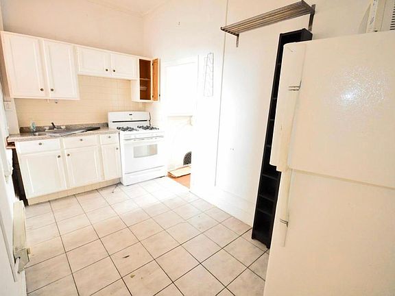 5th image of 1249 Shackamaxon St APT 3