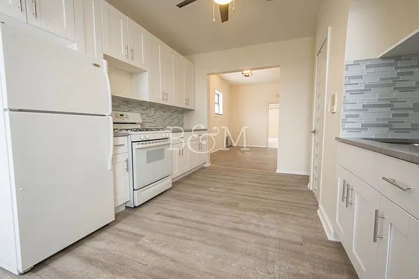 Rented by Brick&Mortar | media 29