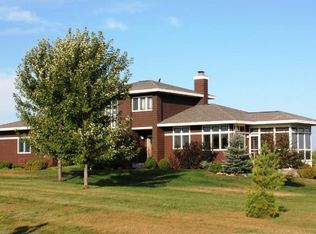 N4653 1130th St, Prescott, WI 54021