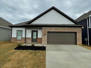 2140 Sullivan Dr, Cullman, AL 35055