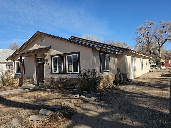 2nd image of 709 9th St