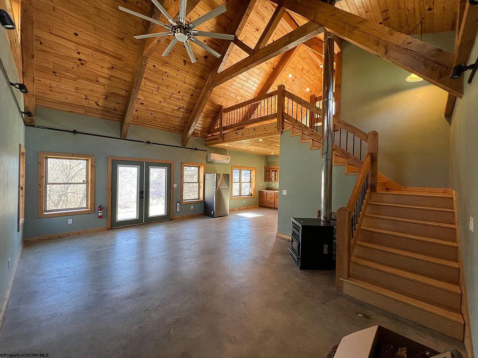 25th image of this home